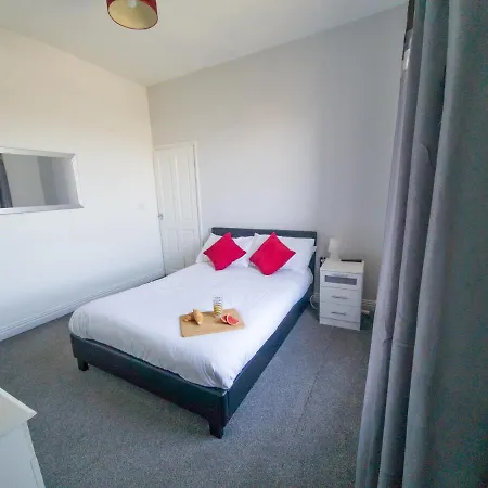 K Suites - Ferry Road