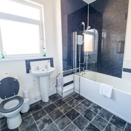 K Suites - Ferry Road Daire *